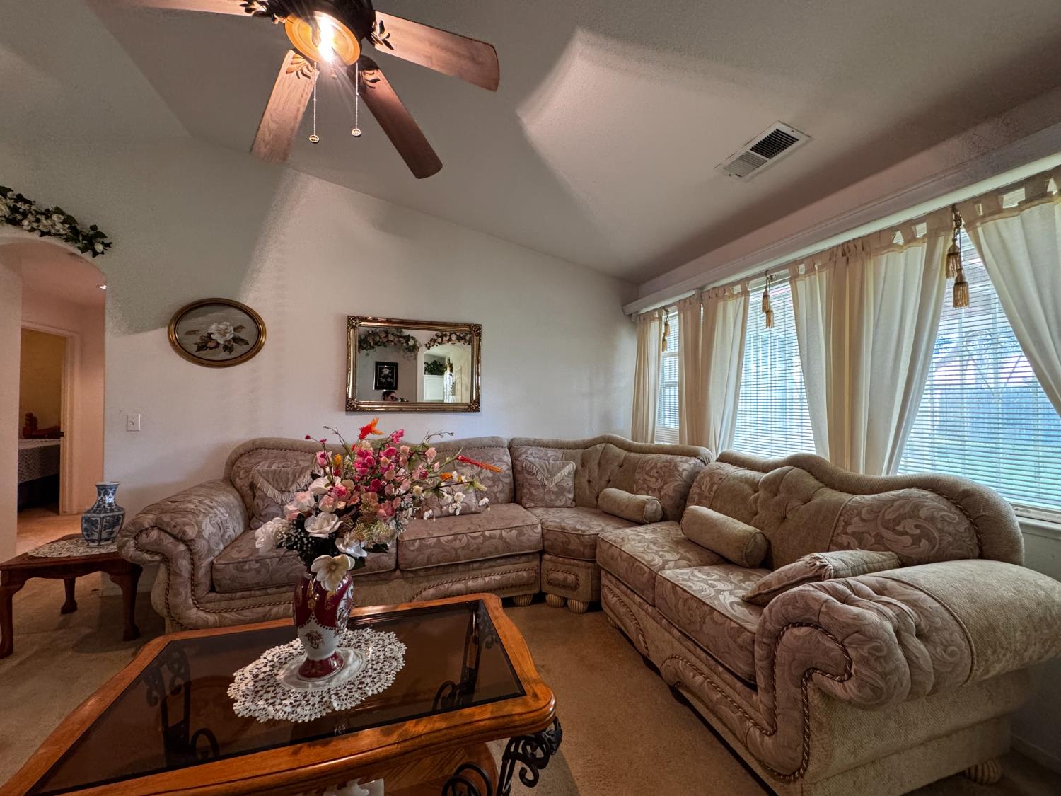 435 Blueridge Dr, Madera, CA 93637