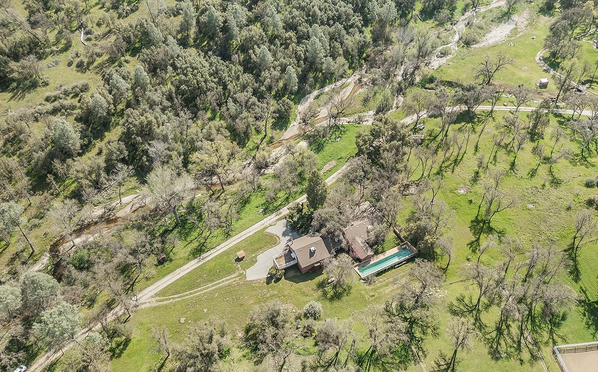 31638 Lodge Rd, Auberry, CA 93602