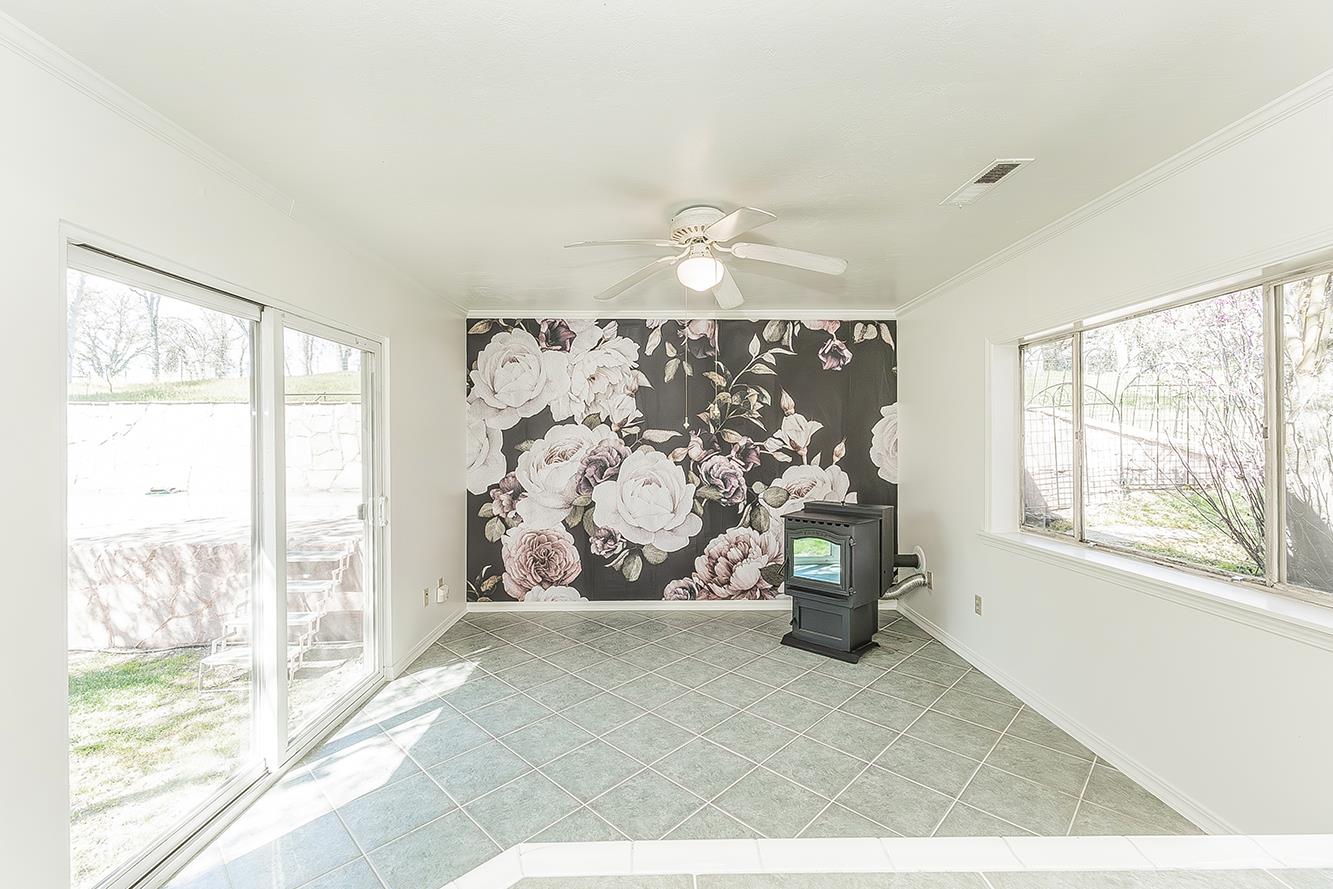 31638 Lodge Rd, Auberry, CA 93602