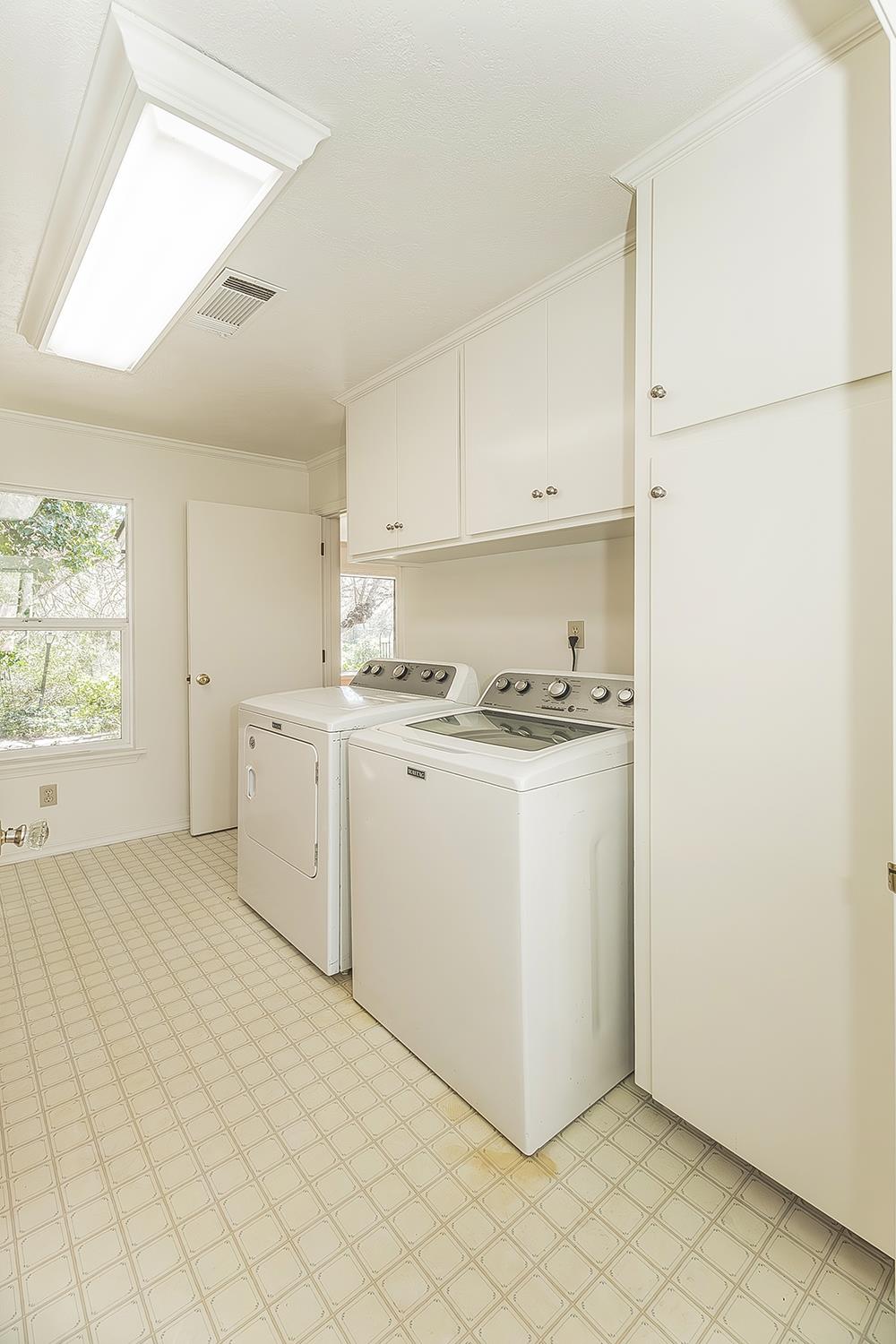 31638 Lodge Rd, Auberry, CA 93602