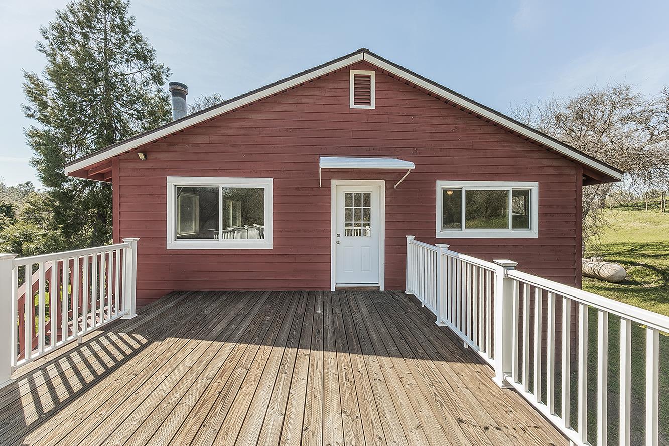 31638 Lodge Rd, Auberry, CA 93602