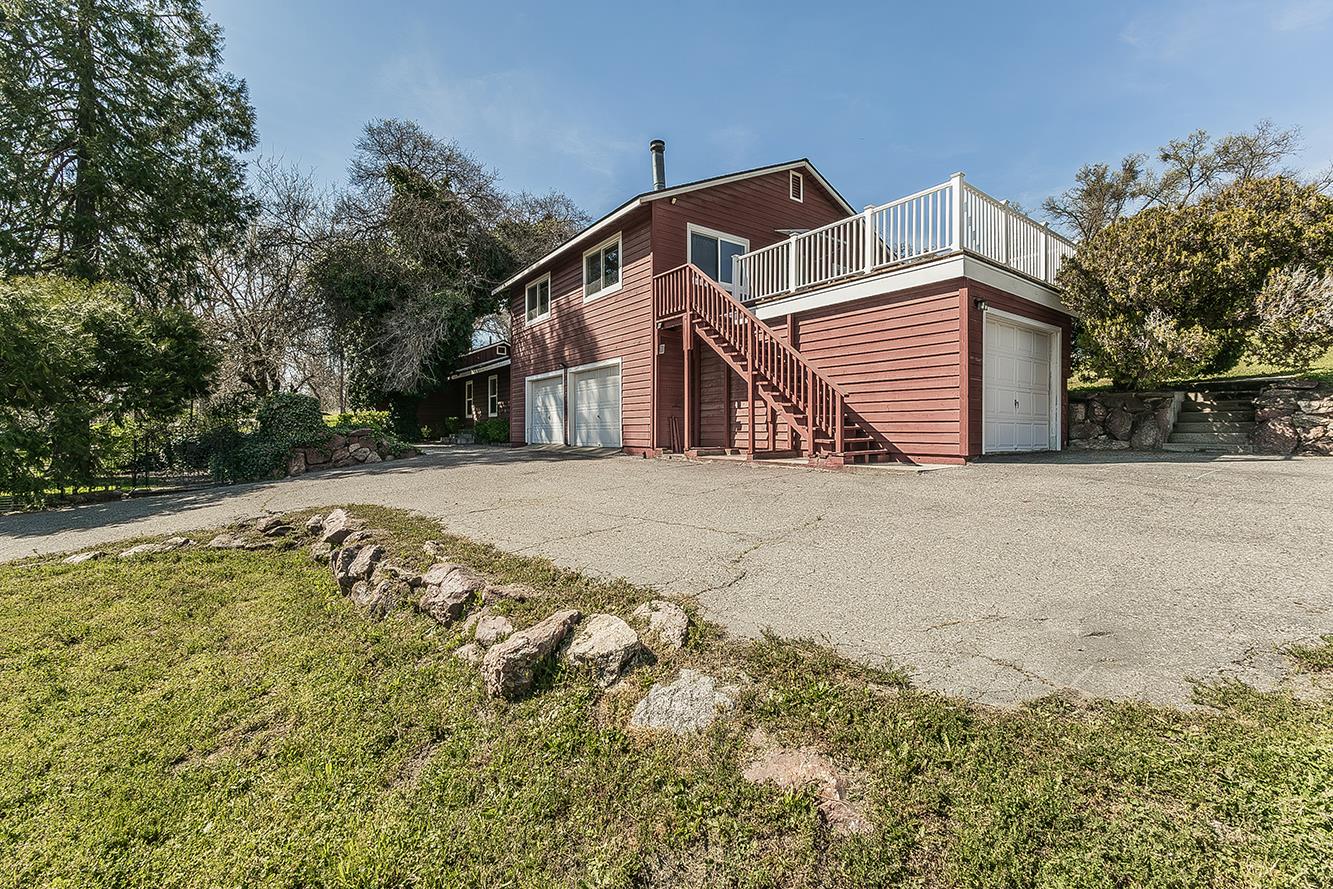 31638 Lodge Rd, Auberry, CA 93602