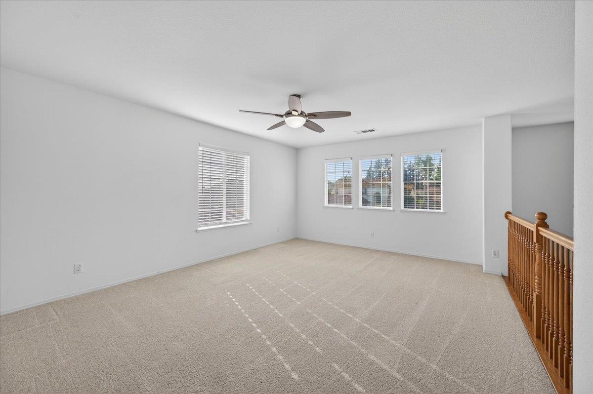 1942 E Desert Island Dr, Fresno, CA 93730