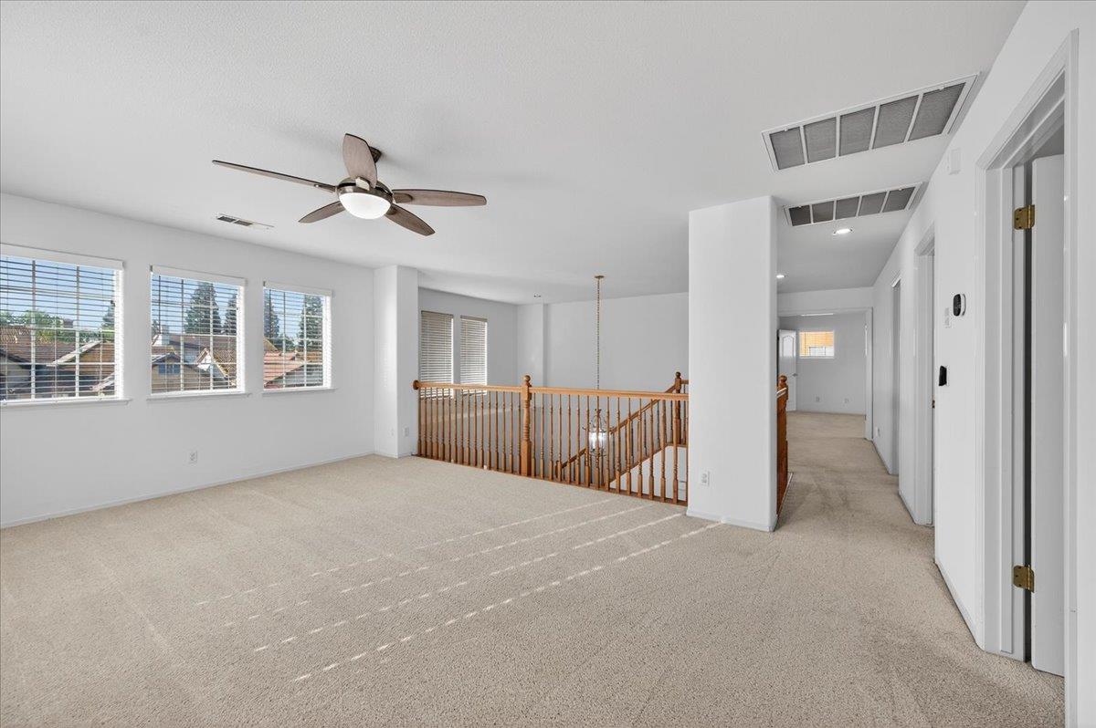 1942 E Desert Island Dr, Fresno, CA 93730