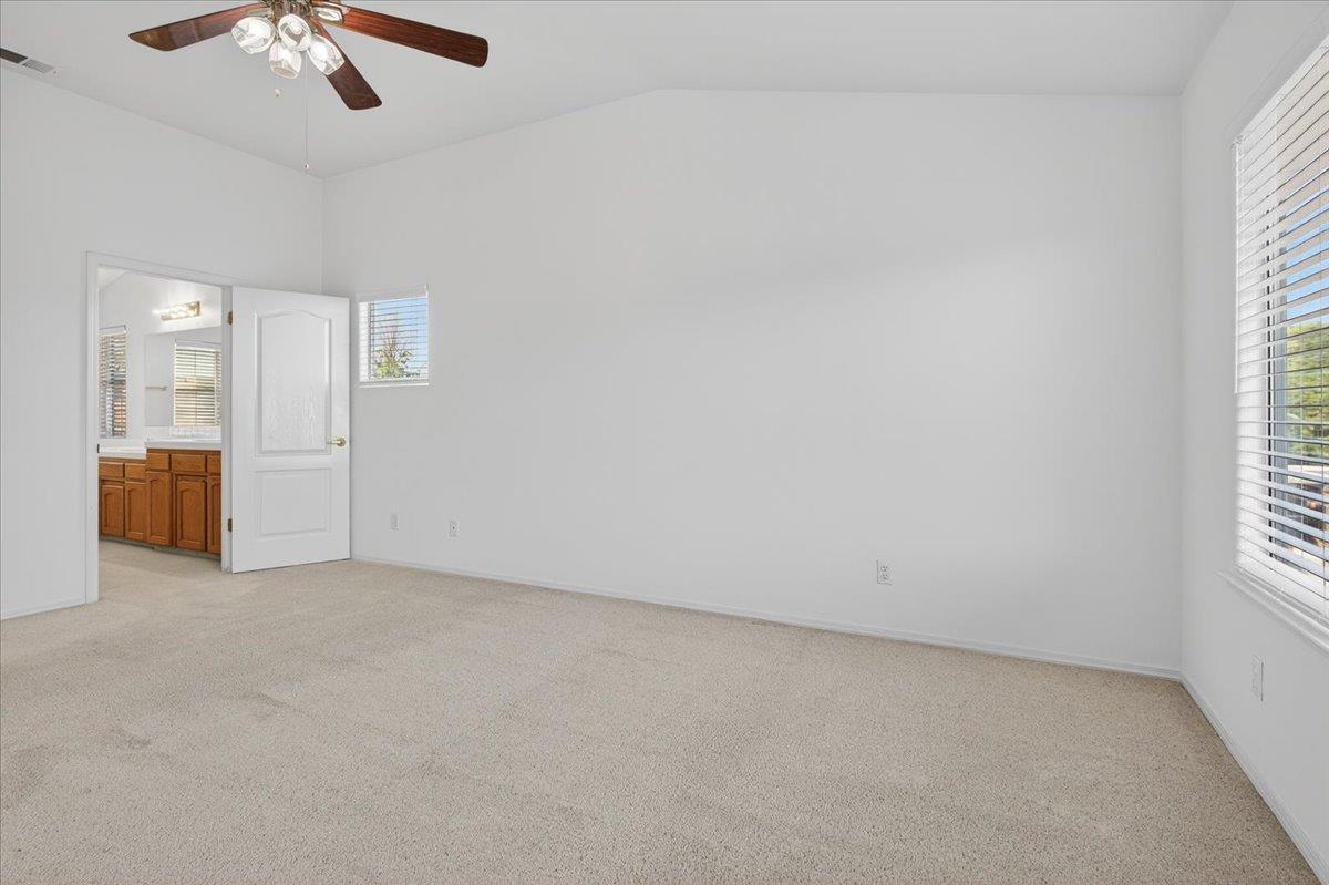 1942 E Desert Island Dr, Fresno, CA 93730