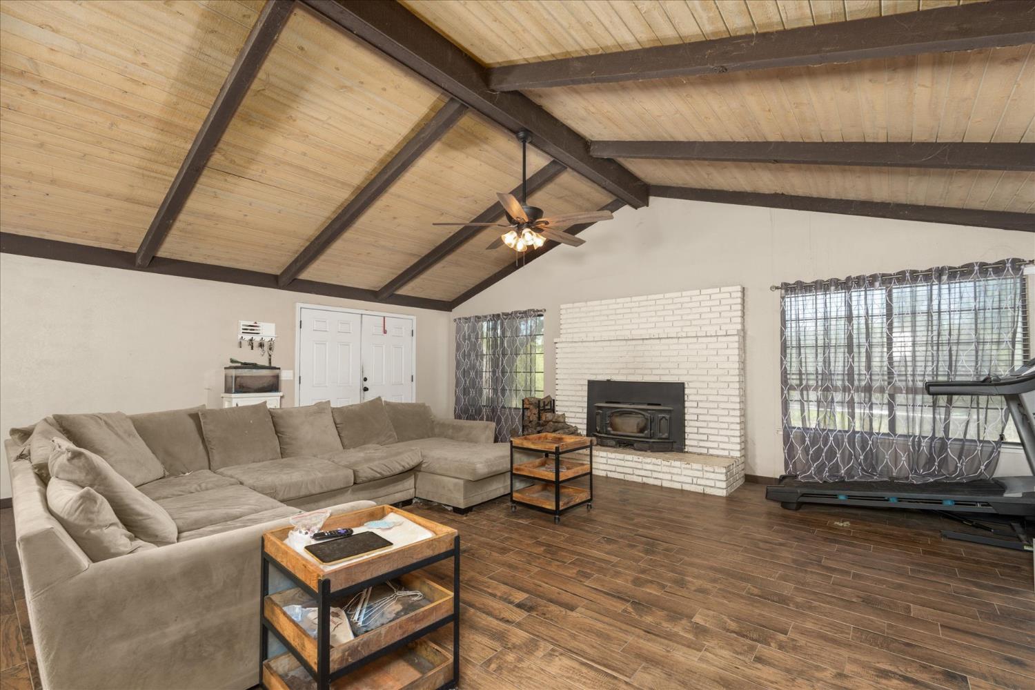 47440 Hopi Ave, Coarsegold, CA 93614