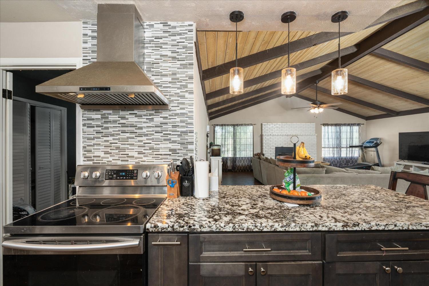 47440 Hopi Ave, Coarsegold, CA 93614