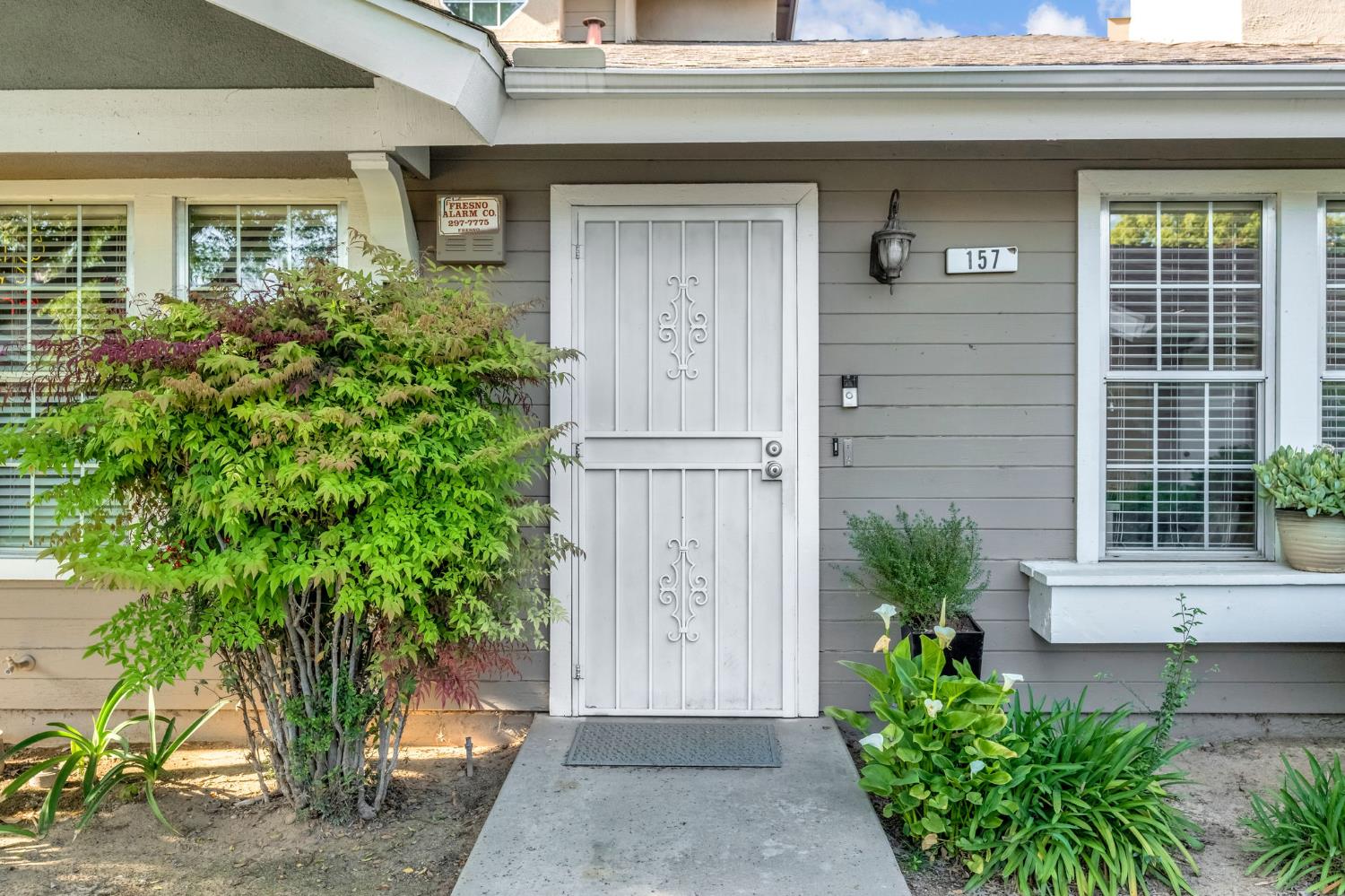 3770 W Barstow Ave #157, Fresno, CA 93711