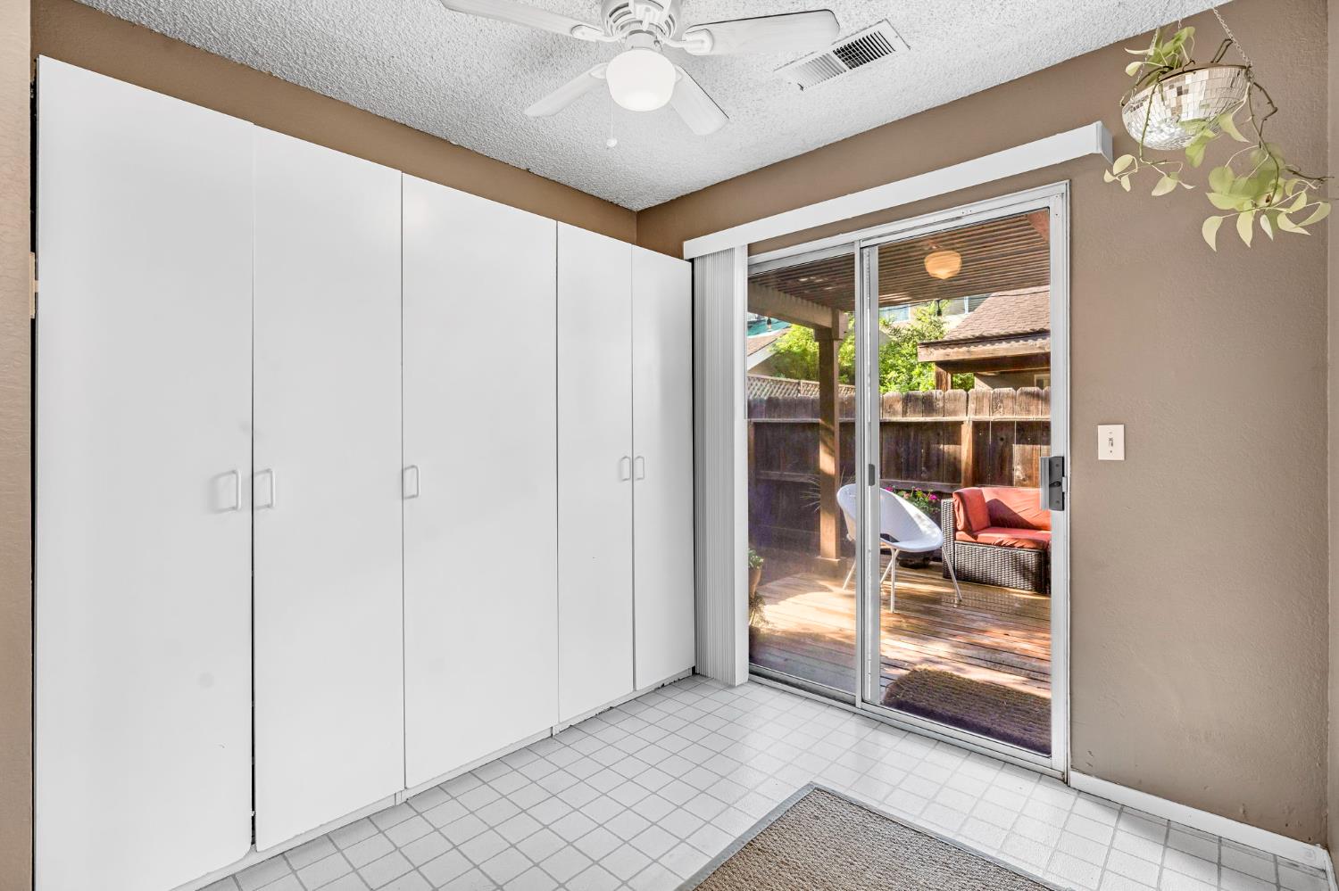 3770 W Barstow Ave #157, Fresno, CA 93711