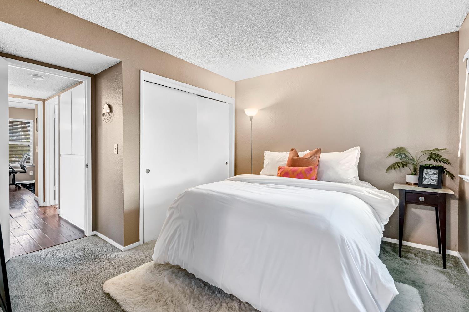 3770 W Barstow Ave #157, Fresno, CA 93711