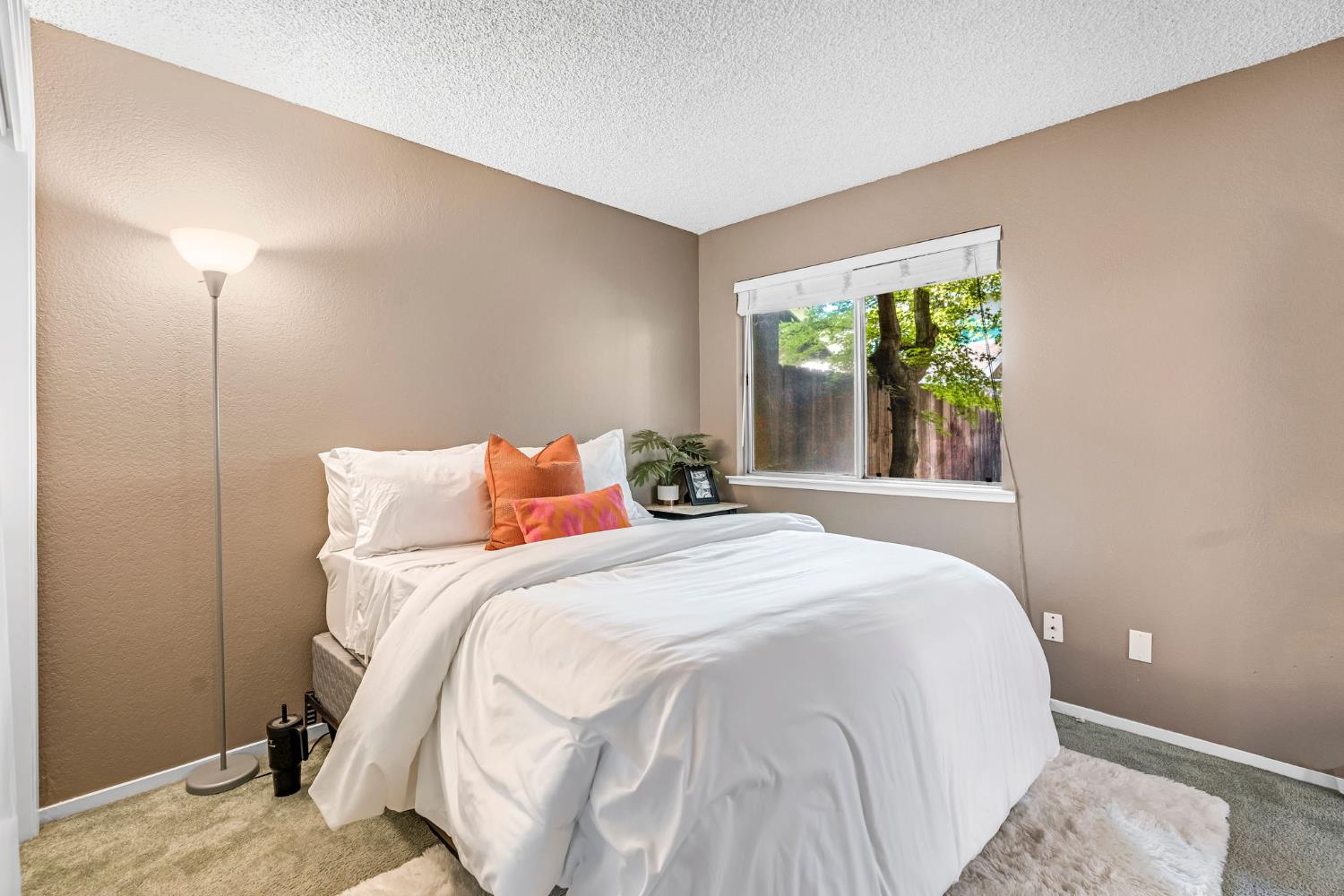 3770 W Barstow Ave #157, Fresno, CA 93711