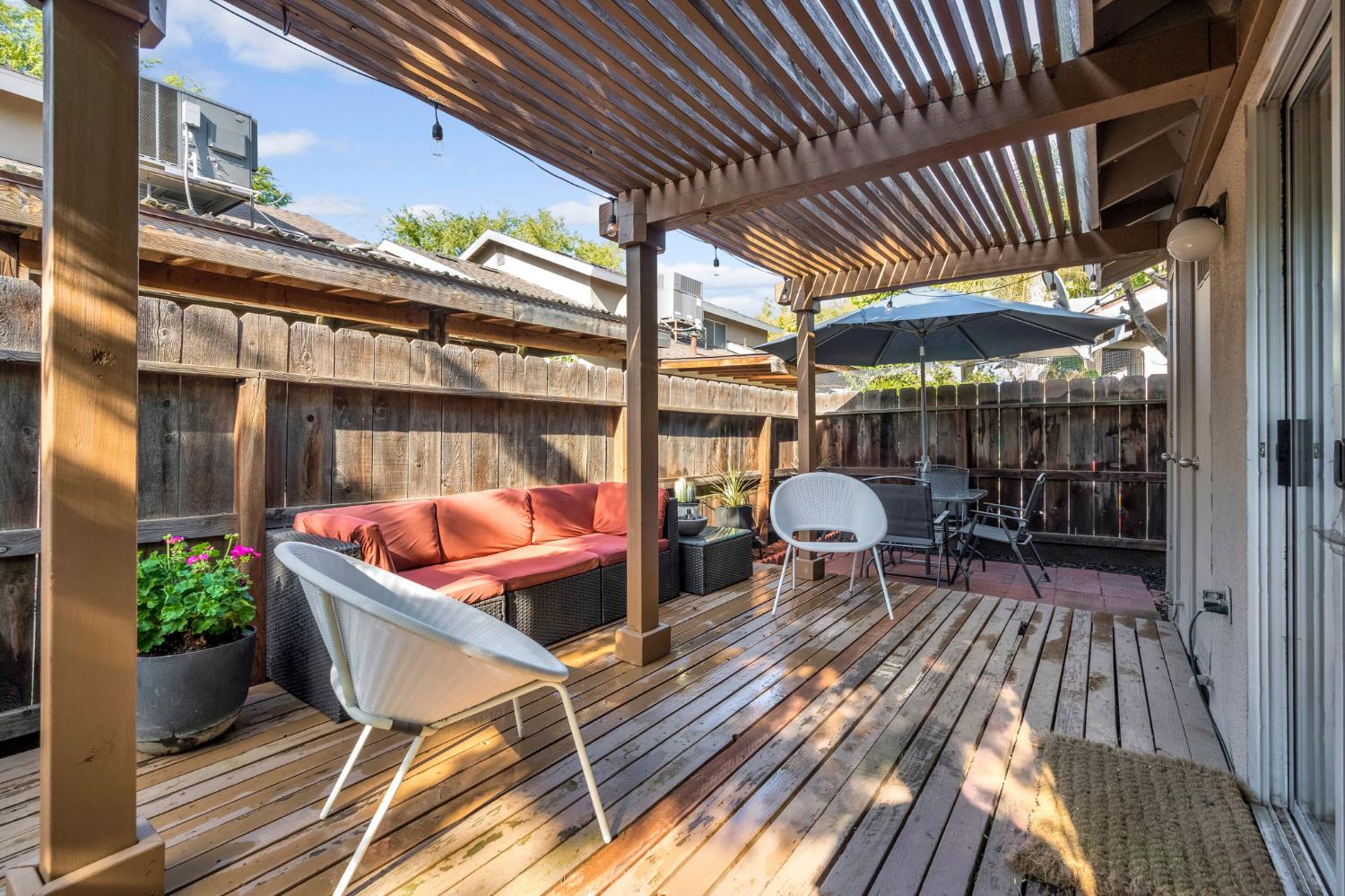 3770 W Barstow Ave #157, Fresno, CA 93711