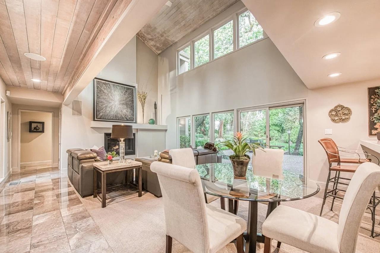 2352 W Loma Linda Ave, Fresno, CA 93711