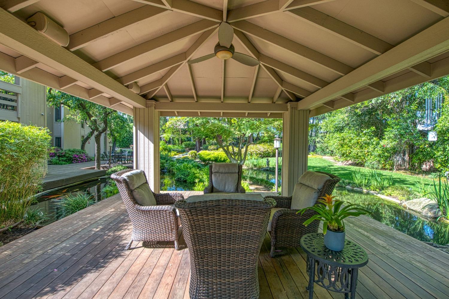 2352 W Loma Linda Ave, Fresno, CA 93711