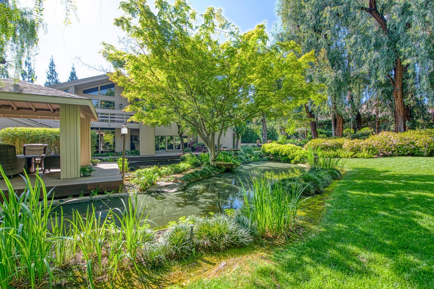 2352 W Loma Linda Ave, Fresno, CA 93711