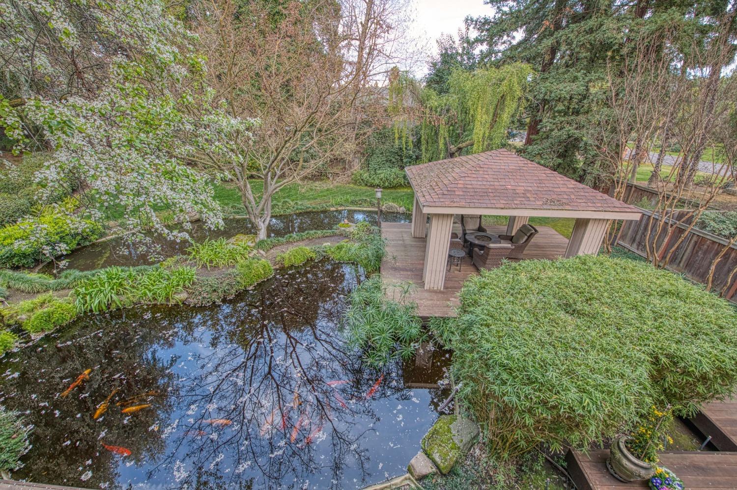 2352 W Loma Linda Ave, Fresno, CA 93711