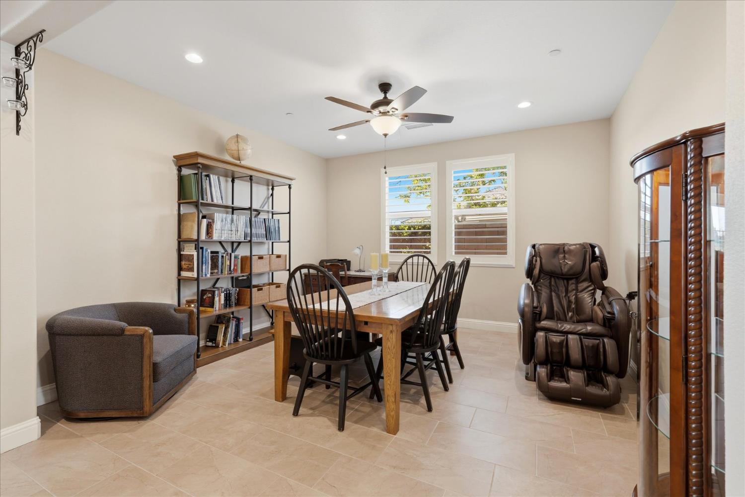 4314 Little Canyon Dr, Madera, CA 93636