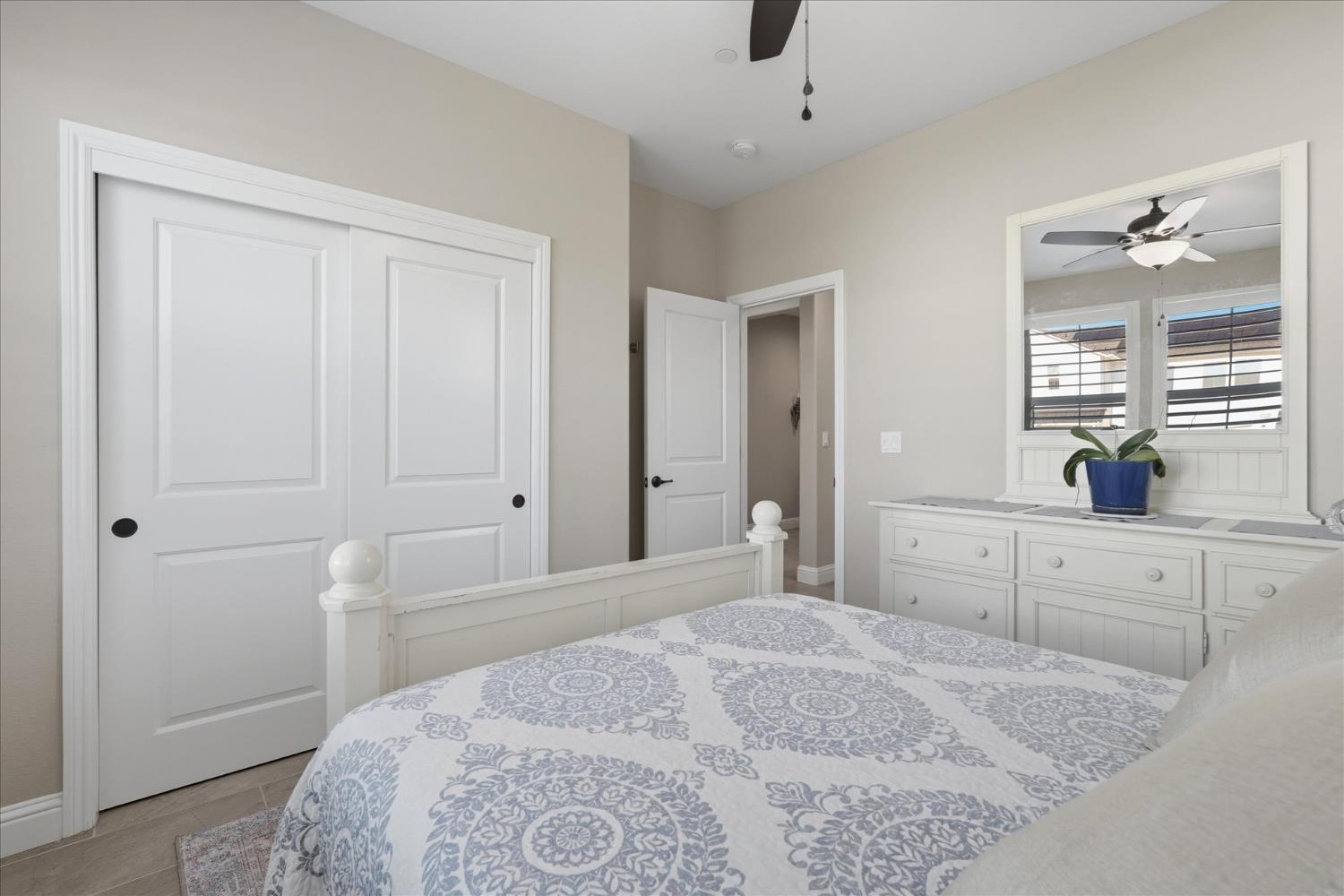 4314 Little Canyon Dr, Madera, CA 93636