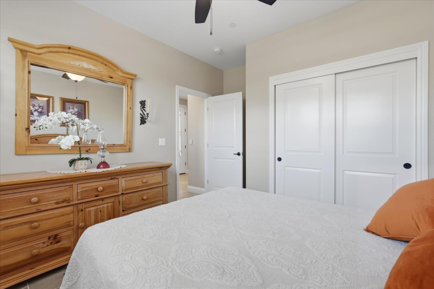 4314 Little Canyon Dr, Madera, CA 93636