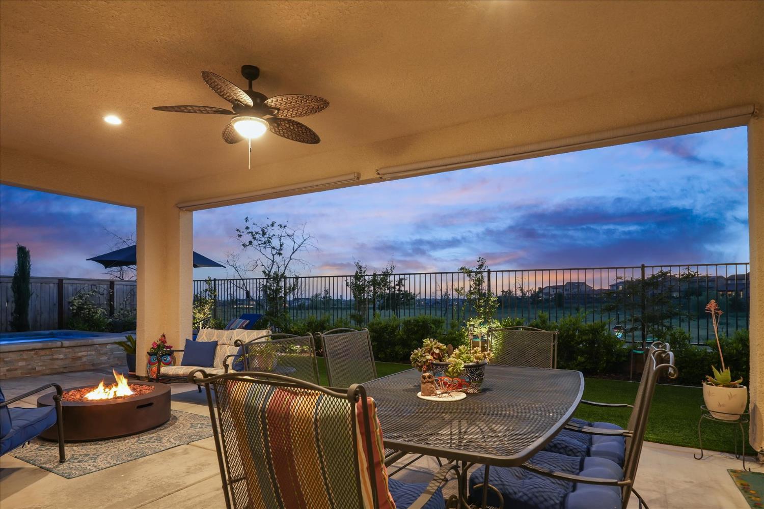 4314 Little Canyon Dr, Madera, CA 93636