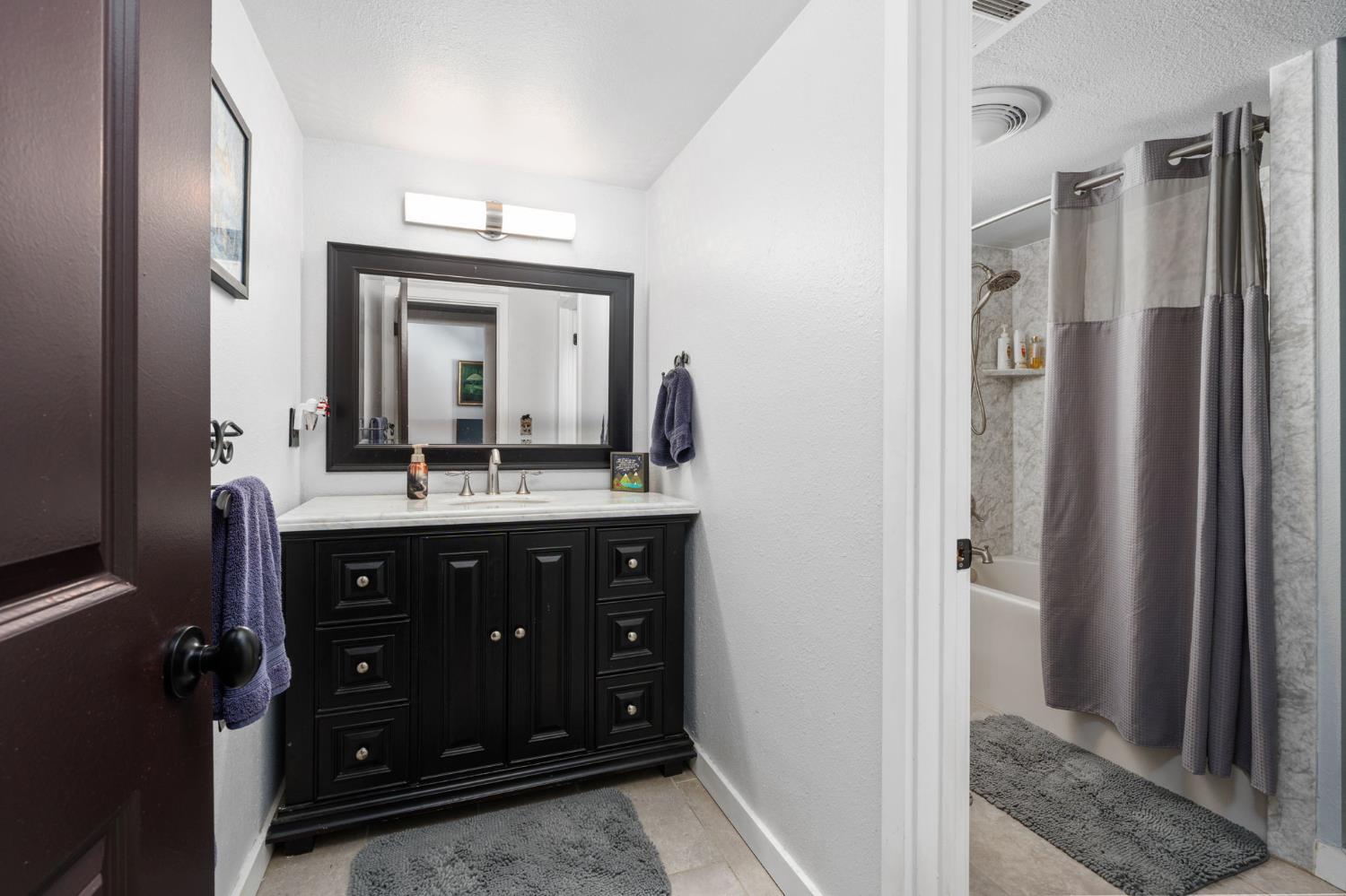 28905 Acorn Way, Coarsegold, CA 93614