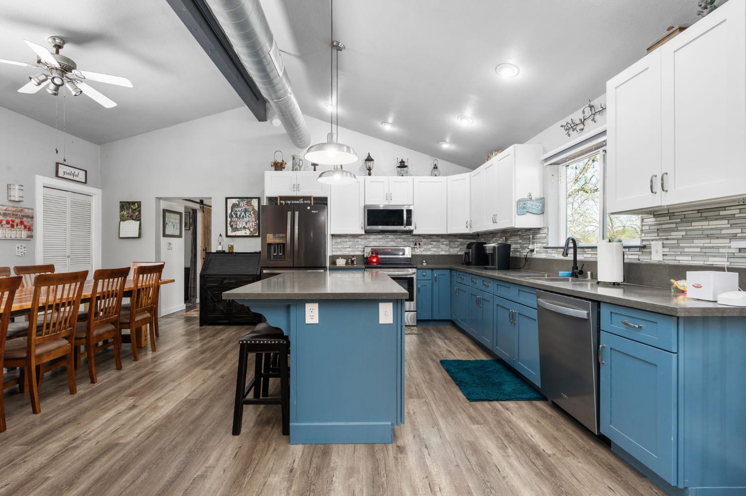 28905 Acorn Way, Coarsegold, CA 93614