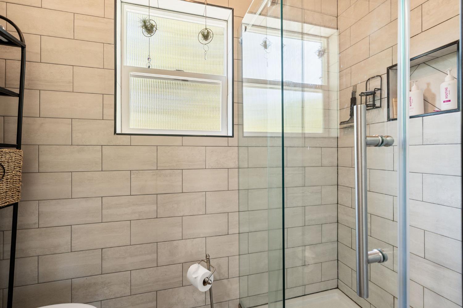 28905 Acorn Way, Coarsegold, CA 93614