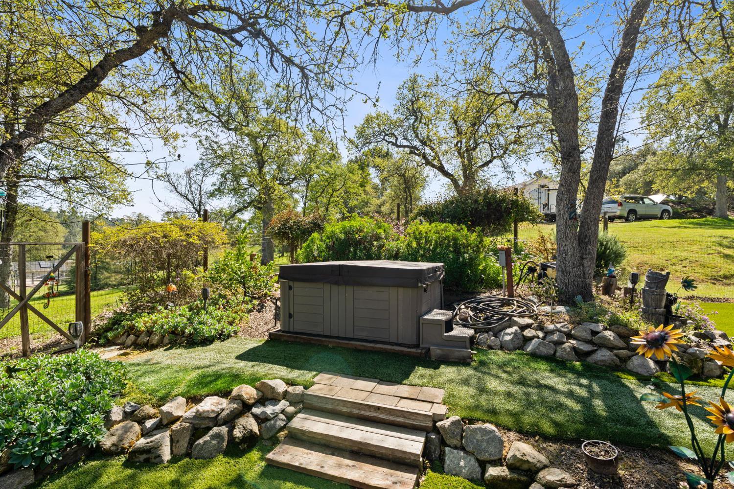 28905 Acorn Way, Coarsegold, CA 93614