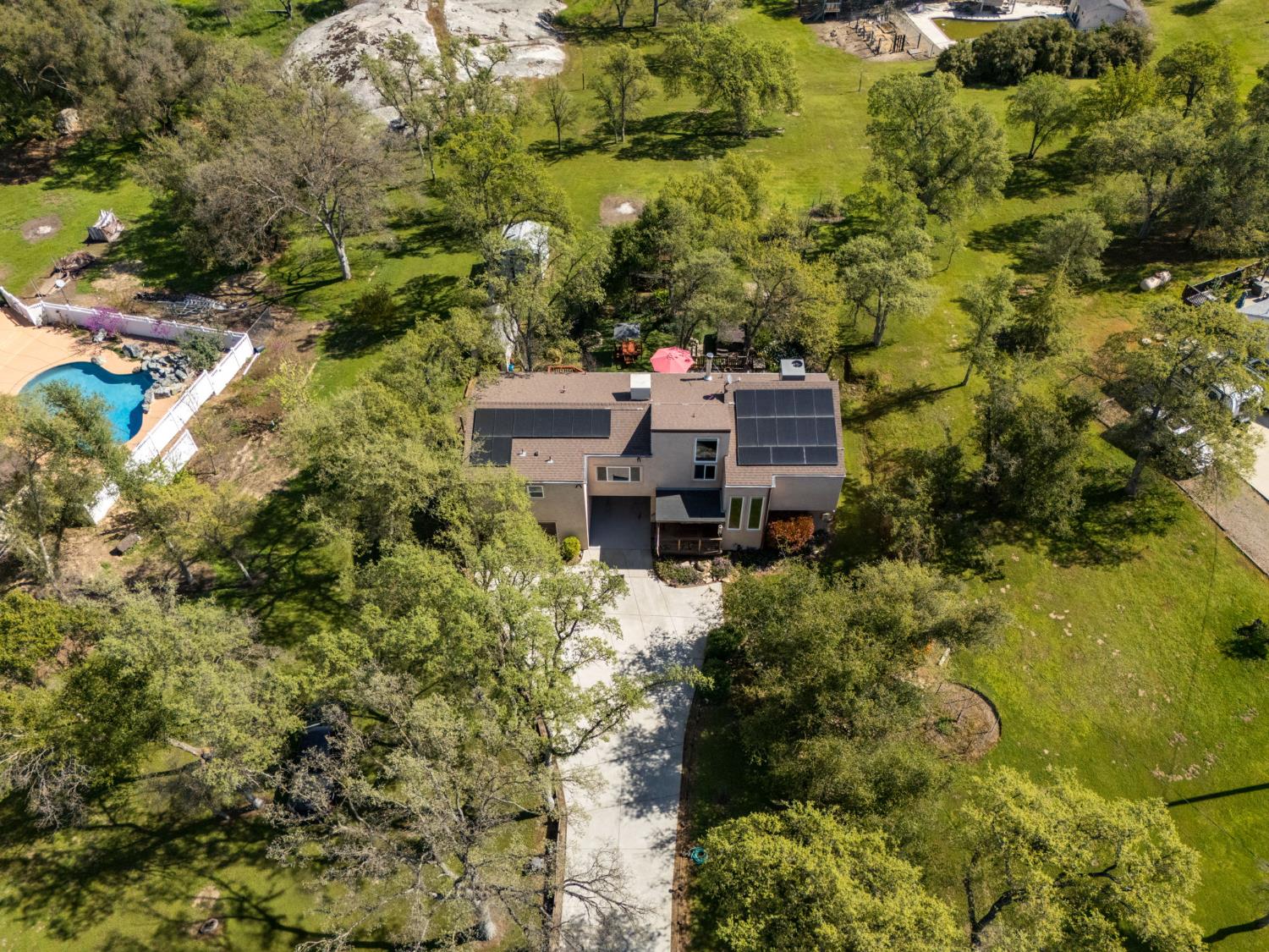 28905 Acorn Way, Coarsegold, CA 93614