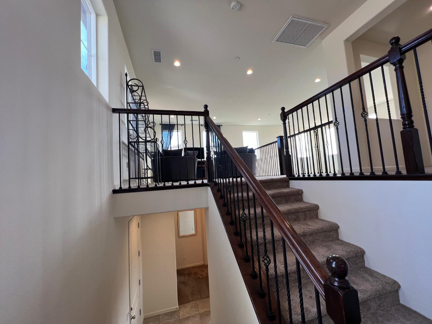 1100 Corazon Ave, Clovis, CA 93619