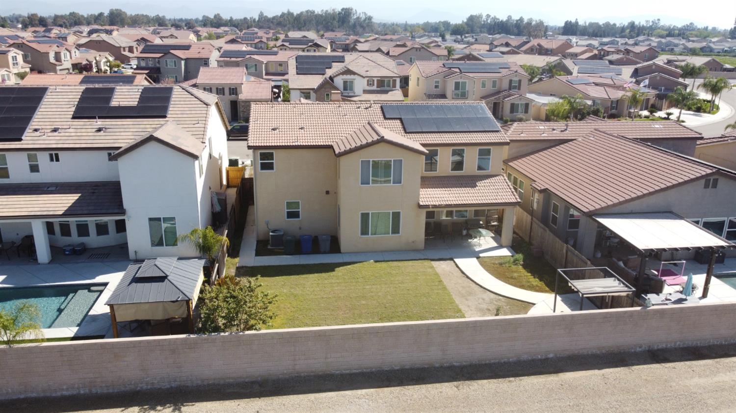 1100 Corazon Ave, Clovis, CA 93619