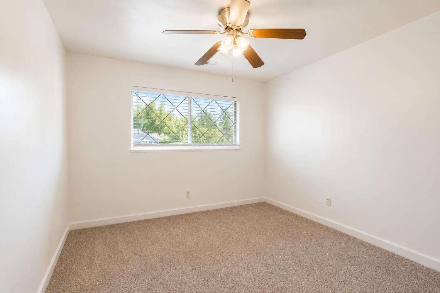 701 Ventura Ave, Chowchilla, CA 93610