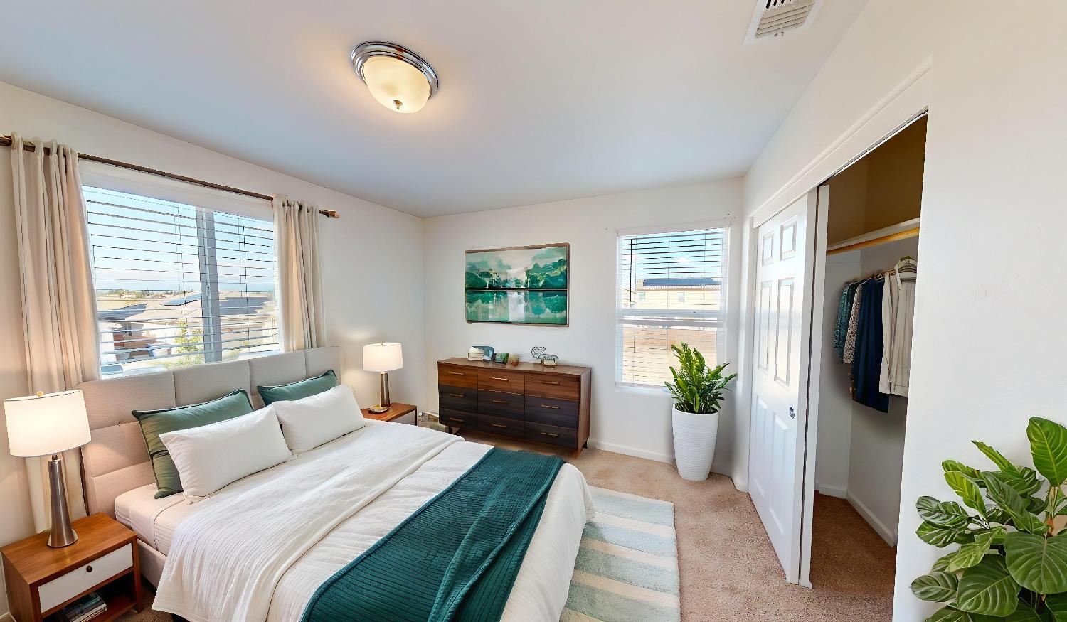 4826 Casey, Fresno, CA 93723