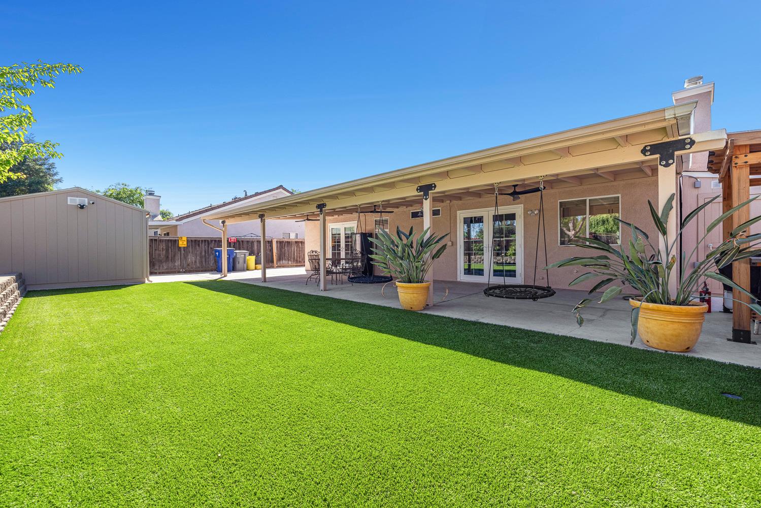 7634 N Dearing Ave, Fresno, CA 93720