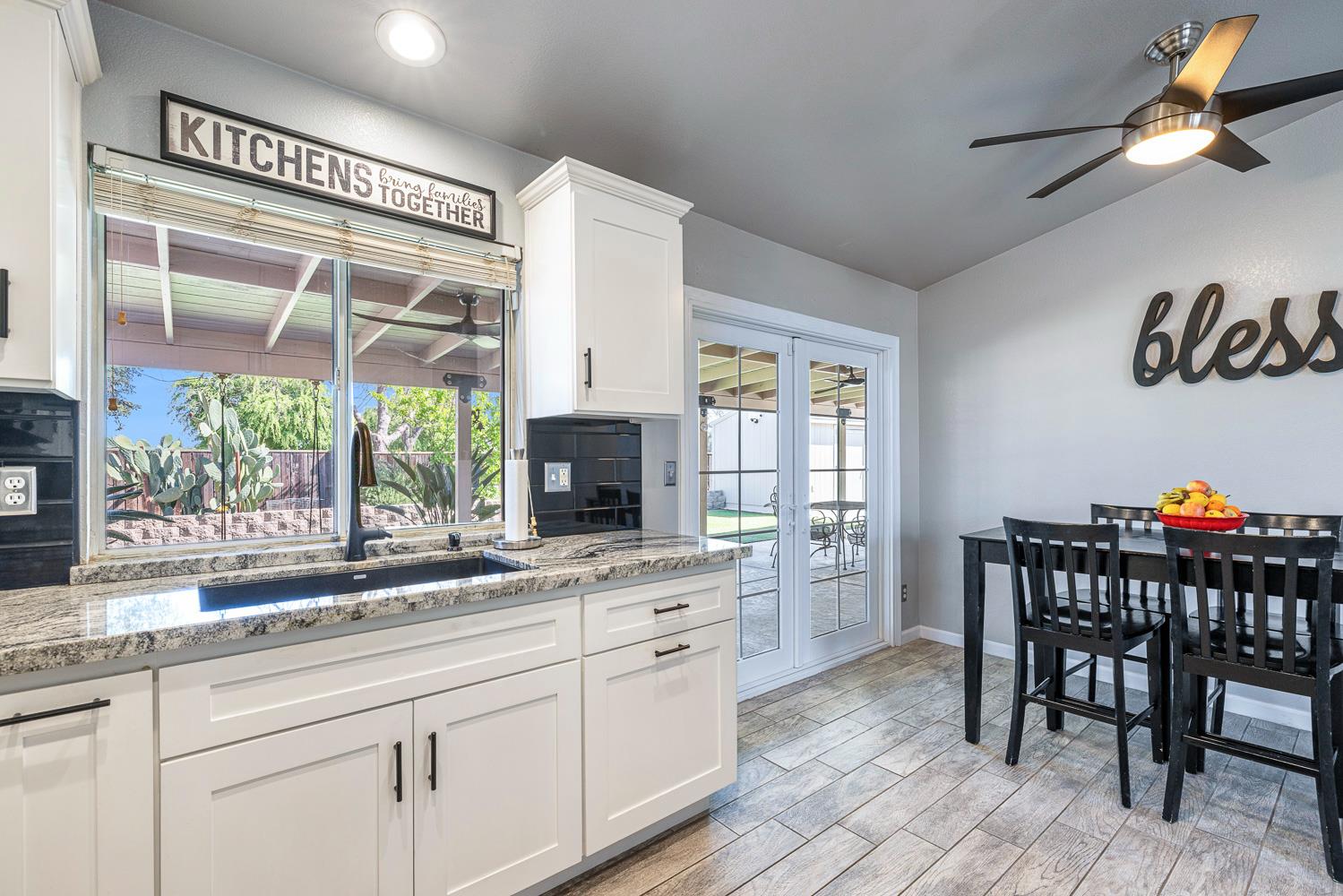 7634 N Dearing Ave, Fresno, CA 93720