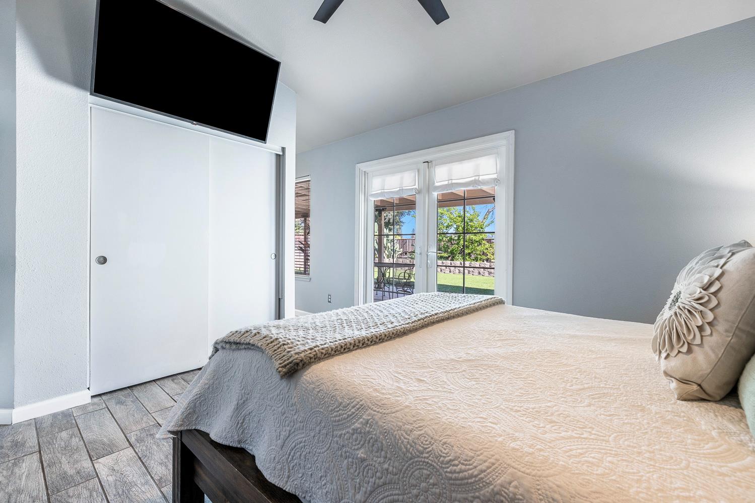 7634 N Dearing Ave, Fresno, CA 93720