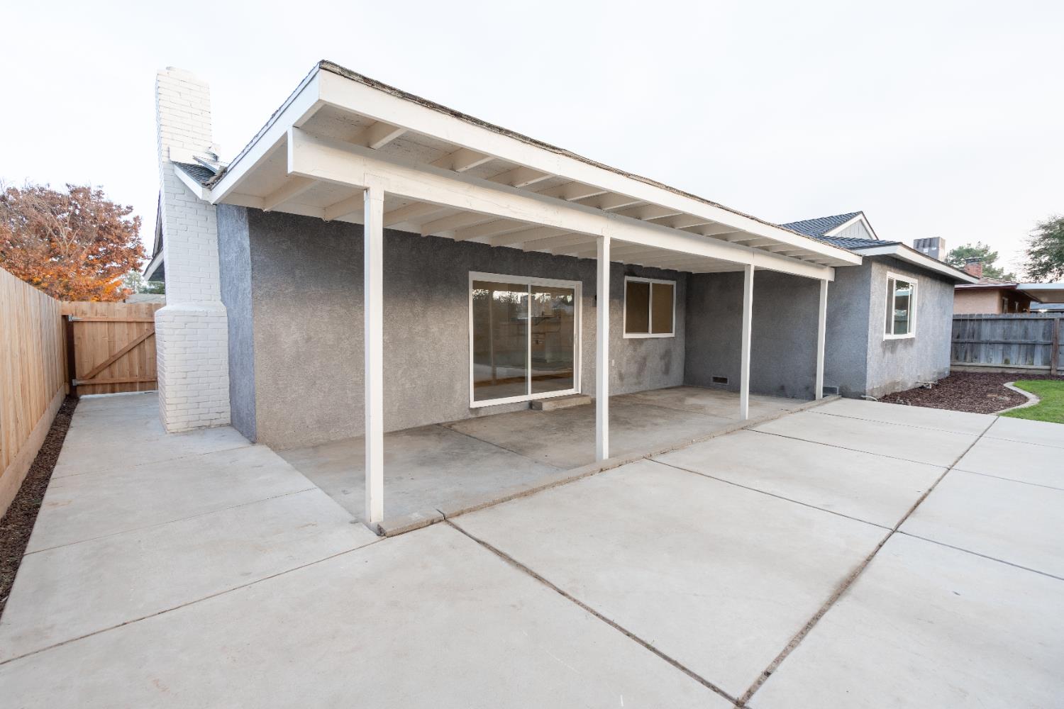 2612 Renn Ave, Clovis, CA 93611