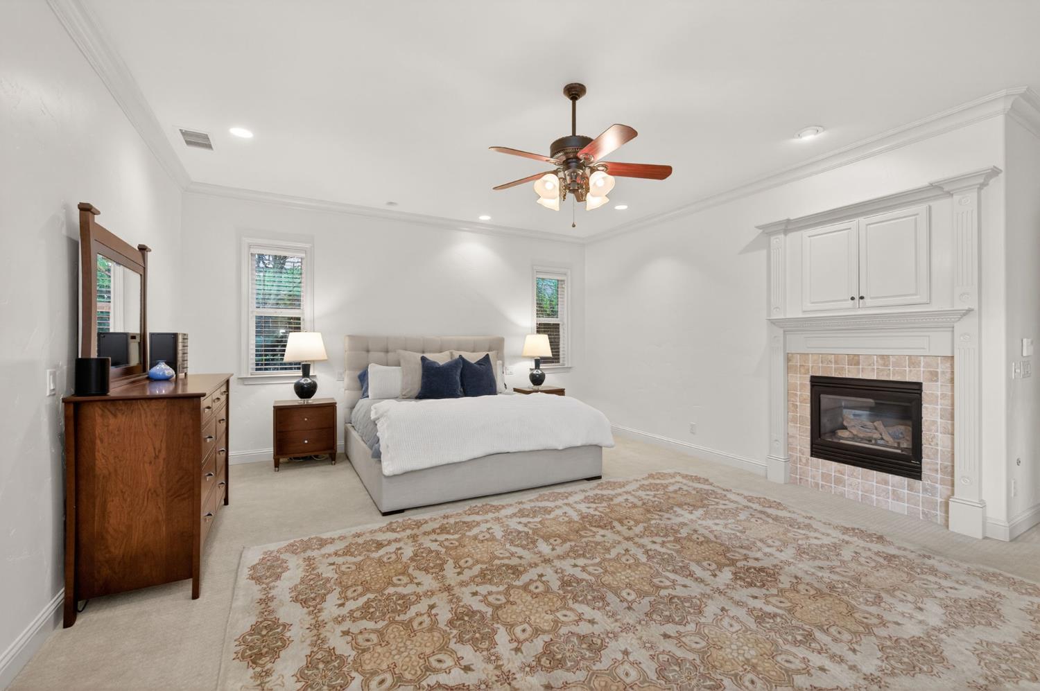 3350 E Via Montiano Ave, Clovis, CA 93619