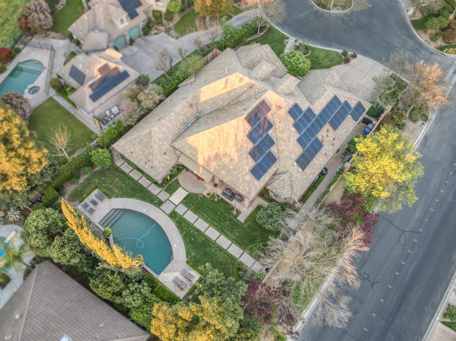 3350 E Via Montiano Ave, Clovis, CA 93619