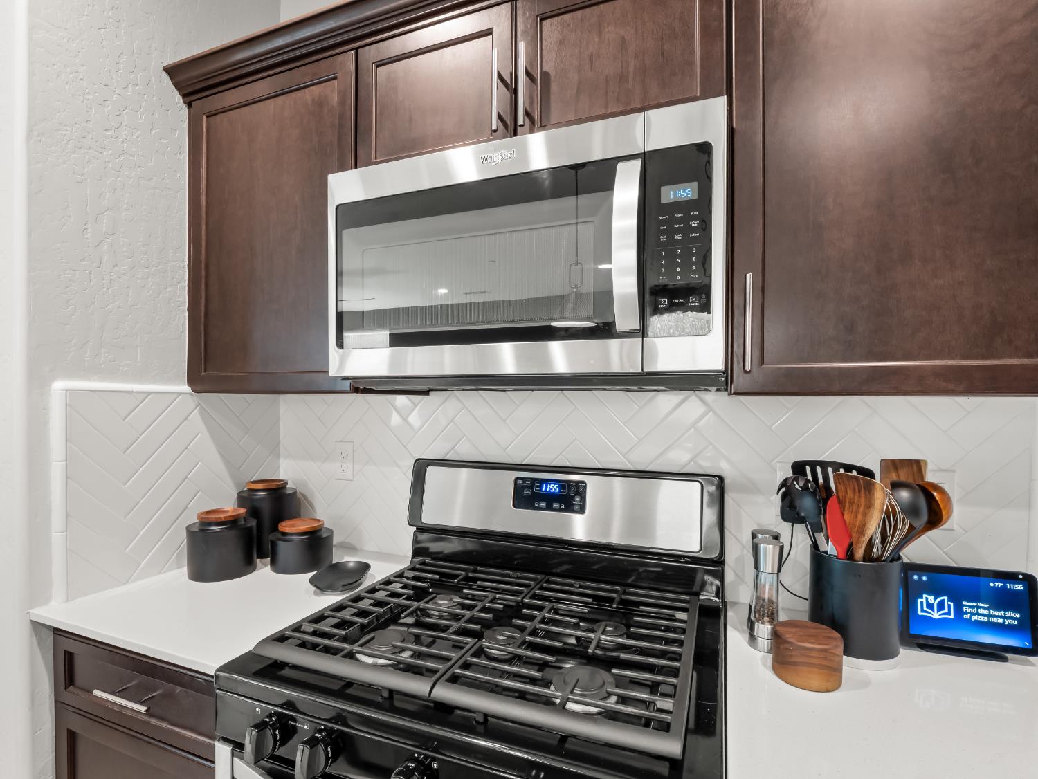 4034 N Vaughan Ave, Fresno, CA 93723