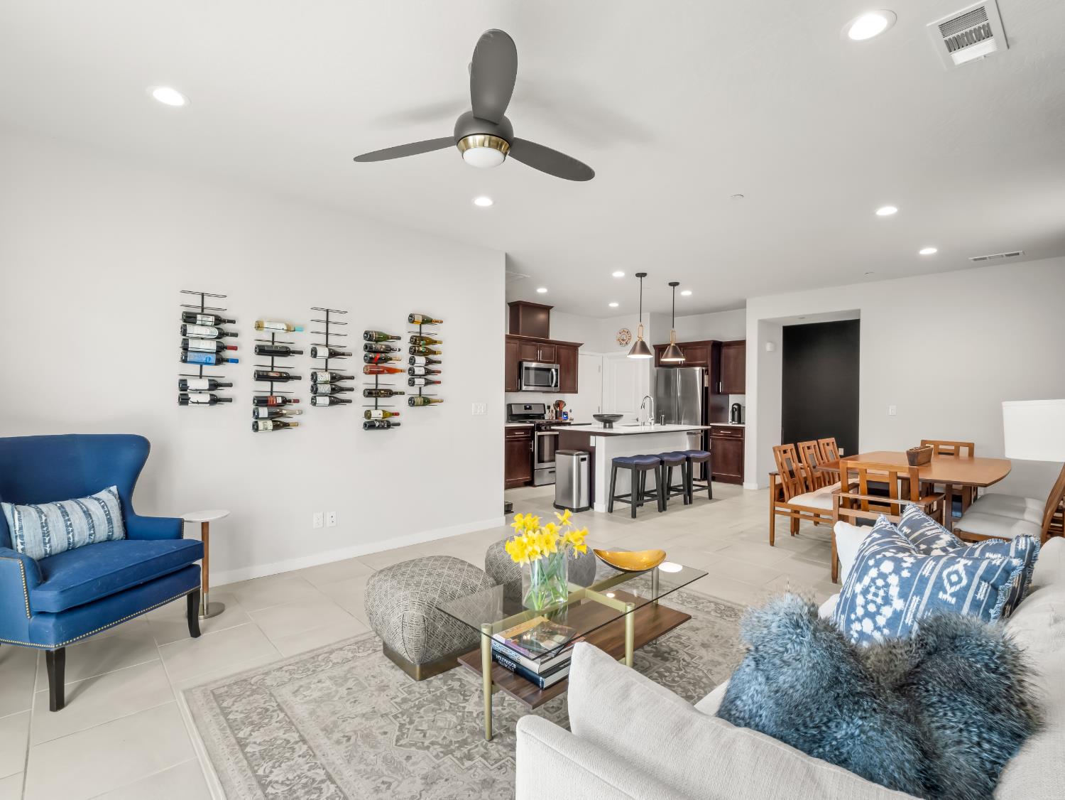 4034 N Vaughan Ave, Fresno, CA 93723