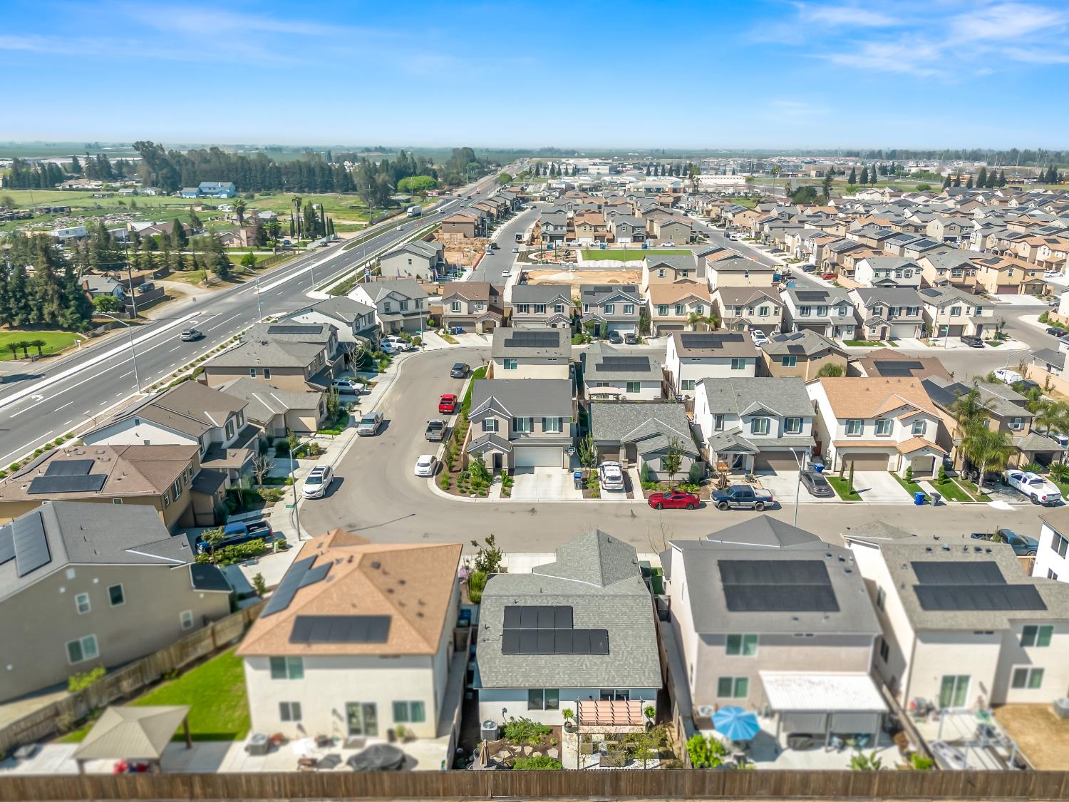 4034 N Vaughan Ave, Fresno, CA 93723