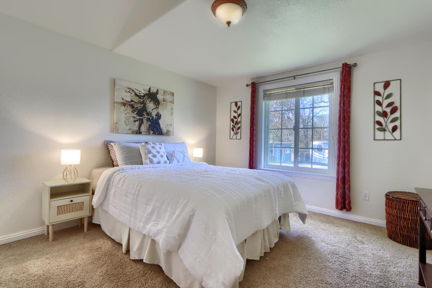 4421 Scrubby Oak Dr, Mariposa, CA 95338