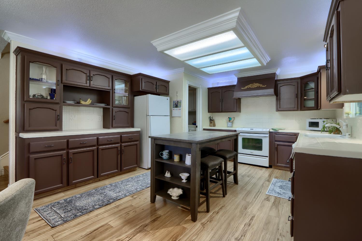 4421 Scrubby Oak Dr, Mariposa, CA 95338