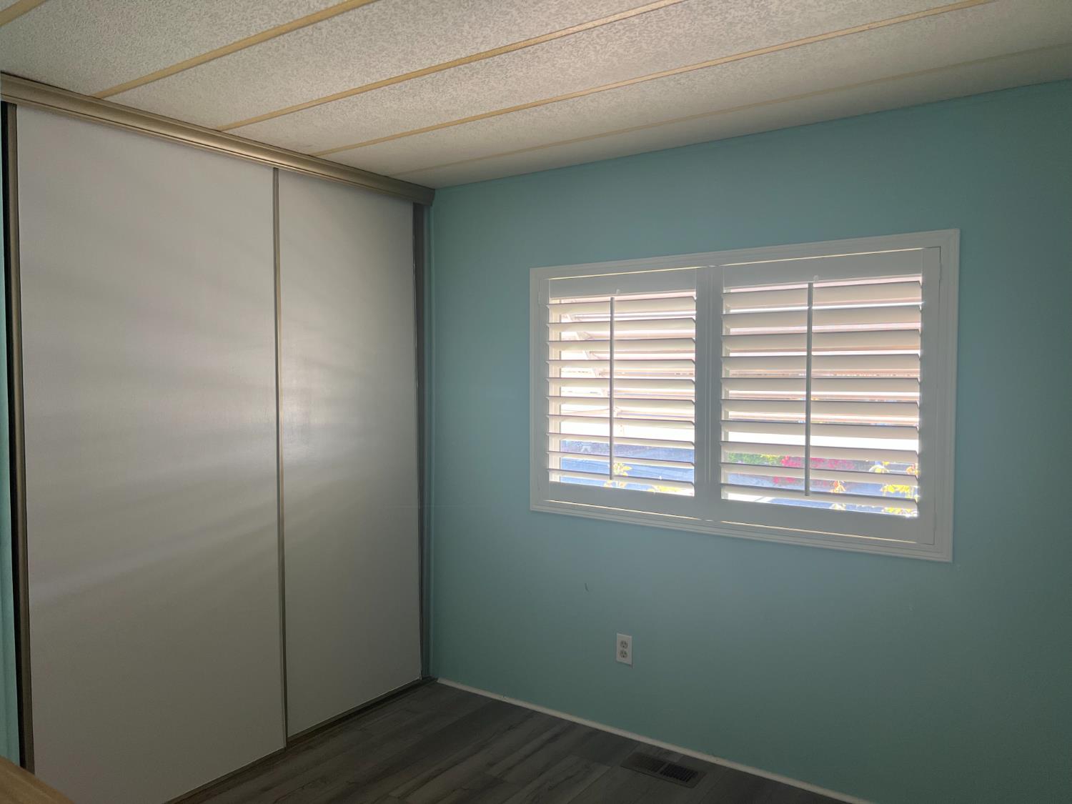 371 Bethel Ave #102, Sanger, CA 93657