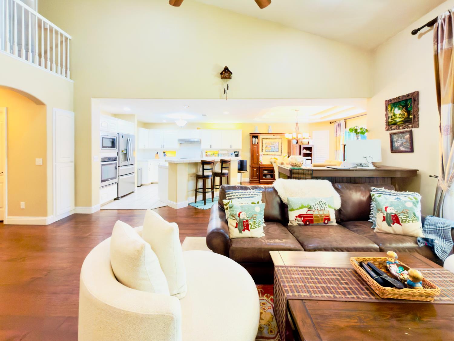 1555 E Emerald Ave, Fresno, CA 93720