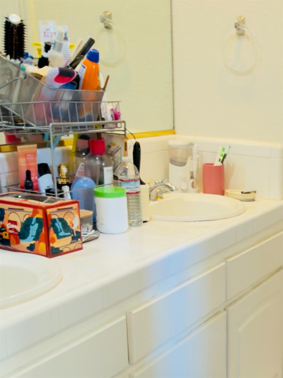 1555 E Emerald Ave, Fresno, CA 93720