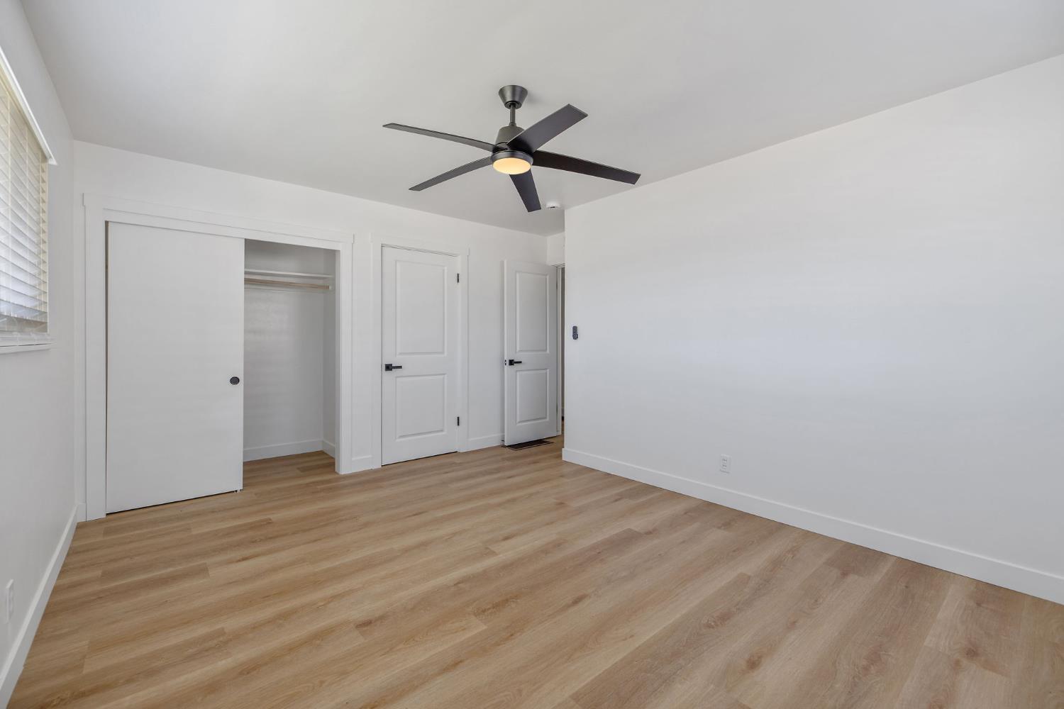 5075 N College Ave, Fresno, CA 93704