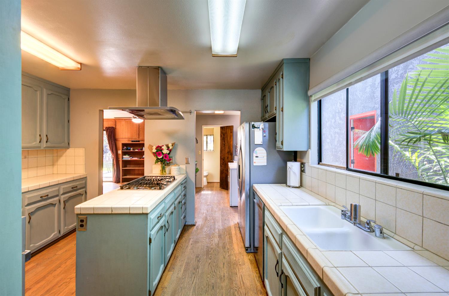 1359 W Moraga Rd, Fresno, CA 93711