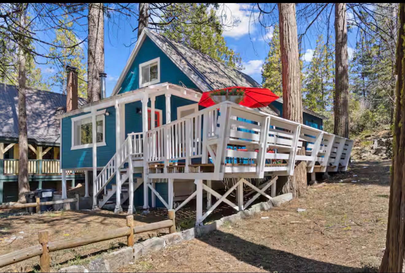 42009 Tollhouse Rd, Shaver Lake, CA 93664